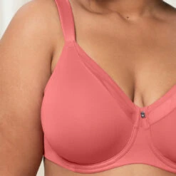 Triumph Soutien-gorge Minimiseur Armatures - Rouge -Lemon Curve Soldes Magasin 101860101543 MO D 1 1140x1140