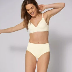 Sloggi Soutien-gorge Ampliforme Sans Armatures - Ivoire -Lemon Curve Soldes Magasin 301020515115954 1273093 3 1140x1140