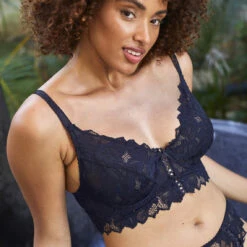 Bralette Armatures Noir 12 Bralette Armatures Noir -Lemon Curve Soldes Magasin 564arum90a56431564noir3 301681 7 1140x1140