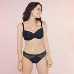 Bestform Soutien-gorge à Armatures Grand Confort Noir -Lemon Curve Soldes Magasin soutien gorge a armatures grand confort noir 834135 2 1200x1200