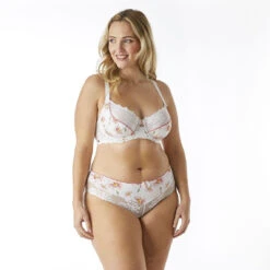 BRIGITTE BARDOT Soutien-gorge Armatures Grand Maintien Blanc