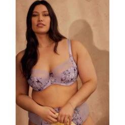 Soutien-gorge Balconnet Armatures - Violet Sculptresse Chi Chi 11 Soutien-gorge Balconnet Armatures - Violet Sculptresse Chi Chi -Lemon Curve Soldes Magasin soutien gorge balconnet armatures violet 3308894 6 1140x1140