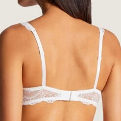 Aubade Soutien-gorge Corbeille Armatures Nacre -Lemon Curve Soldes Magasin soutien gorge corbeille armatures nacre 1208609 3 1200x1200