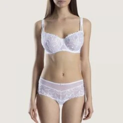 Aubade Soutien-gorge Corbeille Confort Blanc -Lemon Curve Soldes Magasin soutien gorge corbeille confort blanc 1172757 2 1200x1200