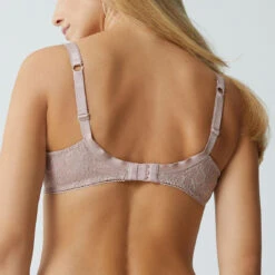 Bestform Soutien-gorge Emboitant Armatures Beige -Lemon Curve Soldes Magasin soutien gorge emboitant armatures beige 2889877 2 1140x1140