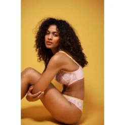 FREYA Soutien-gorge Emboîtant Armatures - Rose -Lemon Curve Soldes Magasin soutien gorge emboitant armatures rose 3409510 6 1140x1140