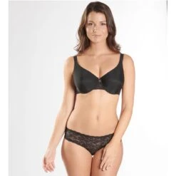 Aubade Soutien-gorge Emboitant Confort Noir -Lemon Curve Soldes Magasin soutien gorge emboitant confort noir 837463 3 1200x1200