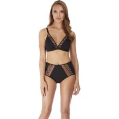 Soutien-gorge Emboitant Sans Armatures - Noir -Lemon Curve Soldes Magasin soutien gorge emboitant sans armatures noir 2885385 3 1200x1200