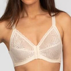 Soutien-gorge Emboitant Sans Armatures Nude Playtex -Lemon Curve Soldes Magasin soutien gorge emboitant sans armatures nude 1227735 4 1200x1200