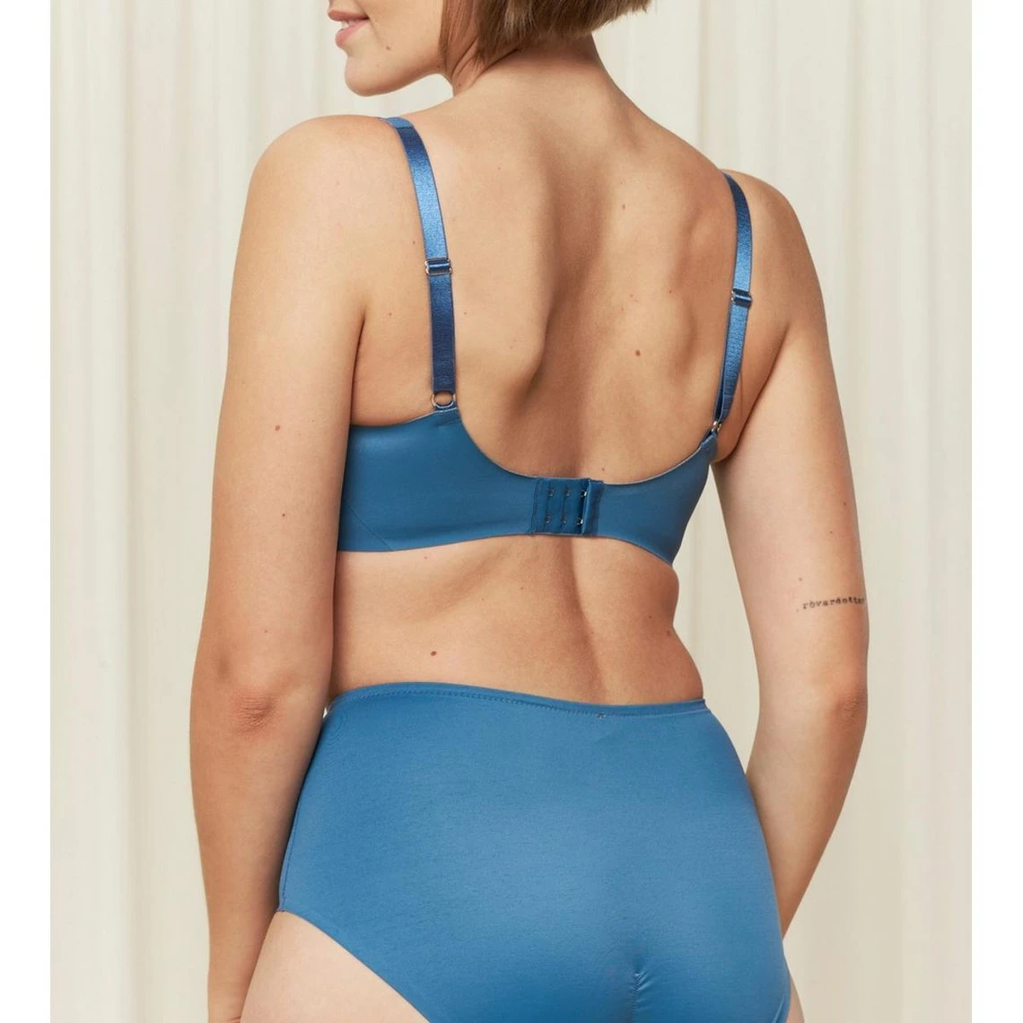 Triumph Soutien-gorge Minimizer Sans Armatures Bleu 2 Triumph Soutien-gorge Minimizer Sans Armatures Bleu – Image 2