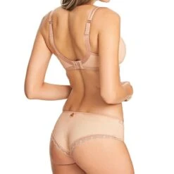 Soutien-gorge Moulé à Balconnets Freya IDOL ALLURE Café Au Lait 13 Soutien-gorge Moulé à Balconnets Freya IDOL ALLURE Café Au Lait -Lemon Curve Soldes Magasin soutien gorge moule a balconnets freya idol allure cafe au lait 7 1200x1200