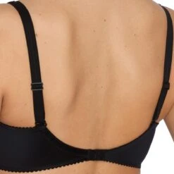 PRIMA DONNA Soutien-gorge Moulé Invisible PrimaDonna SATIN Noir -Lemon Curve Soldes Magasin soutien gorge moule invisible prima donna satin noir 4 1200x1200