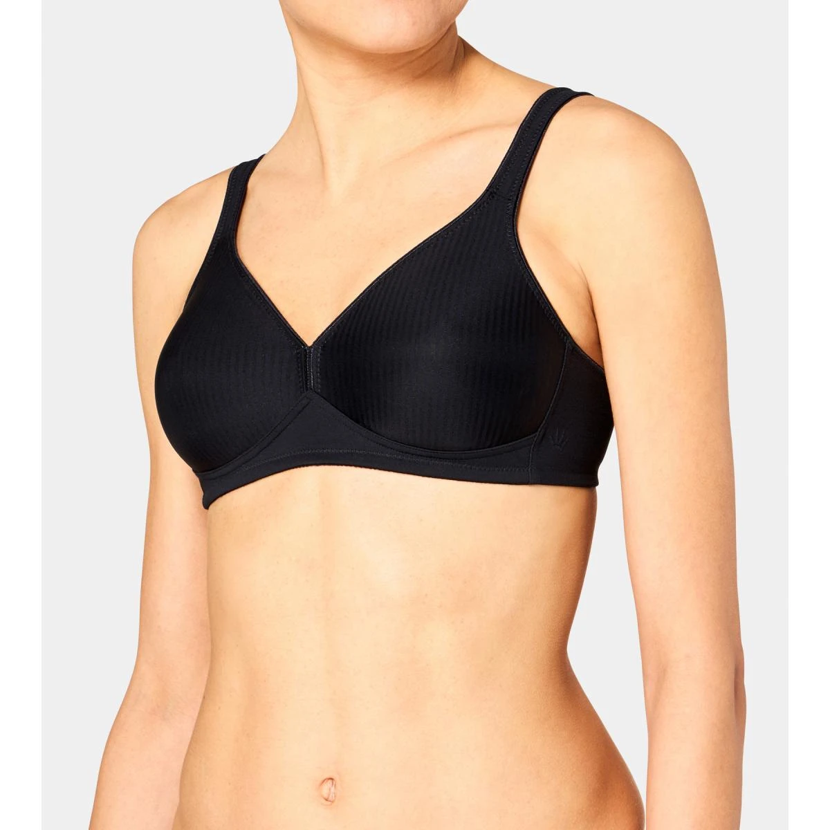 Triumph Soutien-gorge Sans Armatures - Noir 1 Triumph Soutien-gorge Sans Armatures - Noir