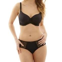 Soutien-gorge Spacer Moulé Panache CARI Black 17 Soutien-gorge Spacer Moulé Panache CARI Black -Lemon Curve Soldes Magasin soutien gorge spacer moule panache cari black 8 1200x1200