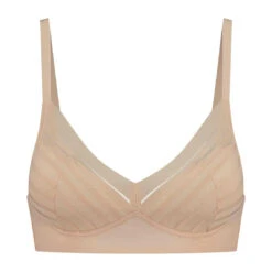 Bye Bra Soutien-gorge Triangle Sans Armatures Beige 8 Bye Bra Soutien-gorge Triangle Sans Armatures Beige -Lemon Curve Soldes Magasin soutien gorge triangle sans armatures beige 3384866 4 1140x1140