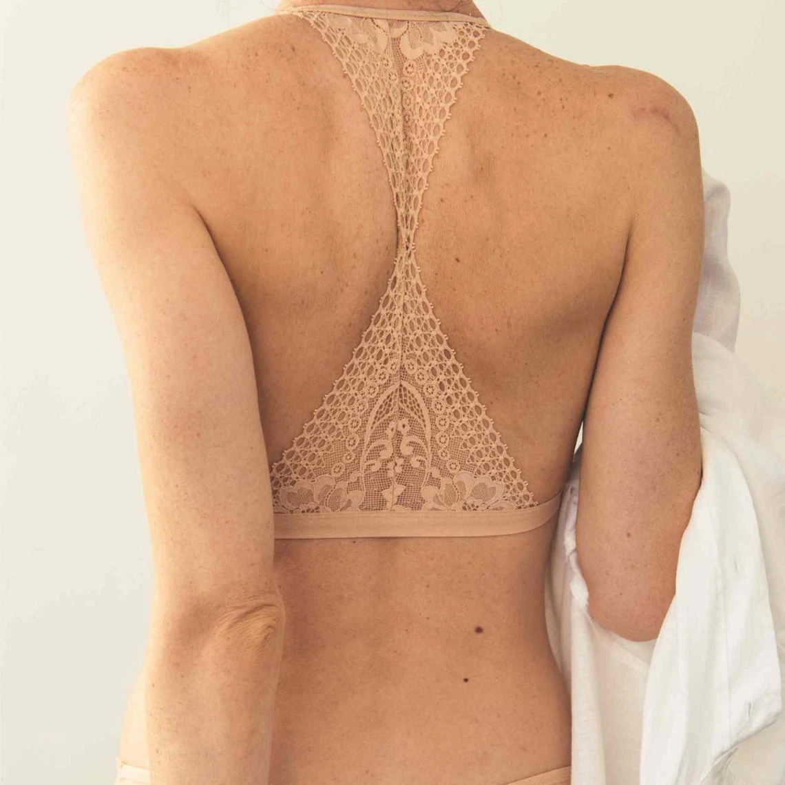 Soutien-gorge Triangle Sans Armatures - Nude 3 Soutien-gorge Triangle Sans Armatures - Nude – Image 3