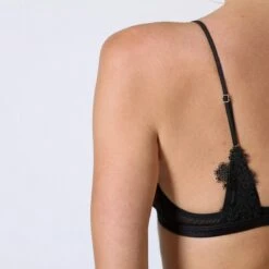 Triangle Bi-maière Dentelle Noir -Lemon Curve Soldes Magasin triangle bi maiere dentelle 2891469 5 1200x1200