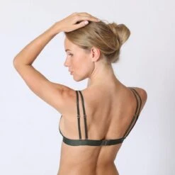 Triangle Velours Vert -Lemon Curve Soldes Magasin triangle velours 2891461 4 1200x1200